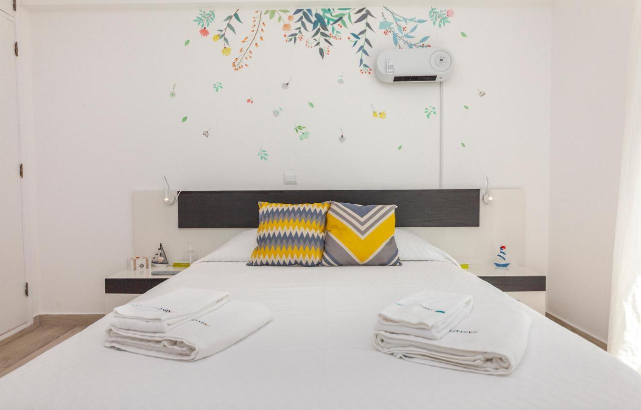 M - Martin & Tomas Guesthouse Lagos Ngoại thất bức ảnh